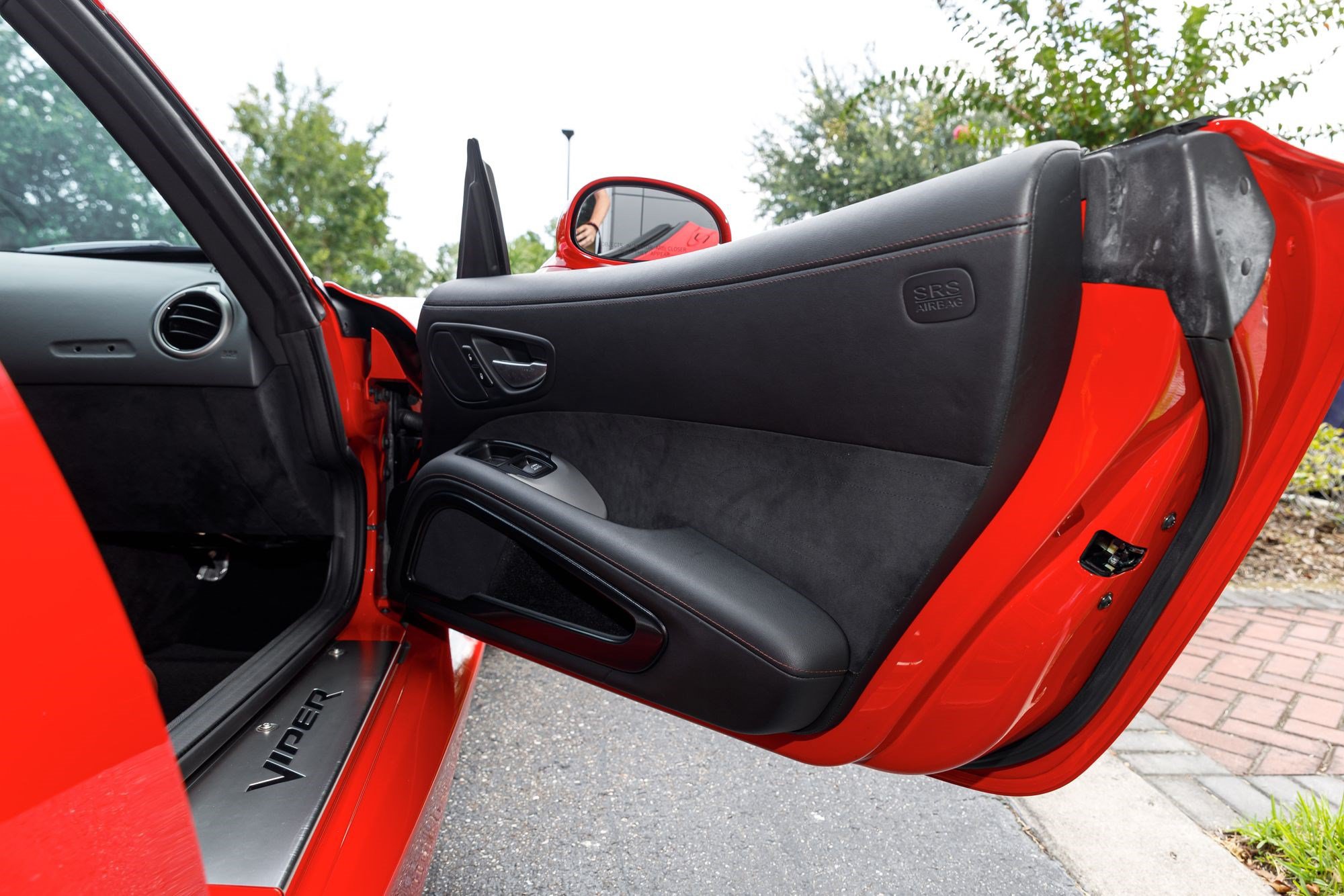 Used 2017 Dodge Viper GTC RWD image 13