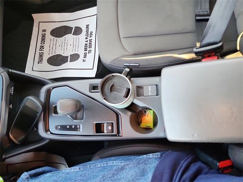 Used 2024 Subaru Crosstrek 2.0i image 28