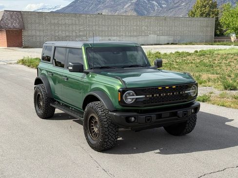 Used 2023 Ford Bronco Wildtrak AWD/4WD image 2