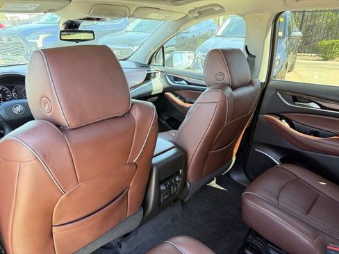 Used 2020 Buick Enclave Avenir w/ Avenir Technology Package image 28