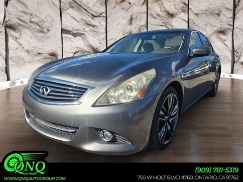 Used 2012 INFINITI G37 Journey w/ Premium Pkg image 1