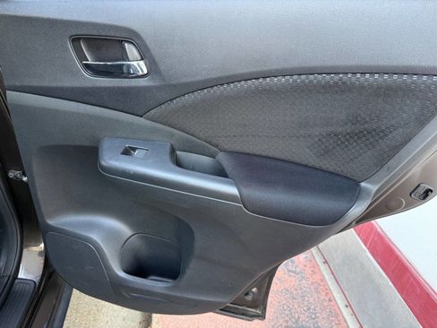 Used 2016 Honda CR-V EX image 32
