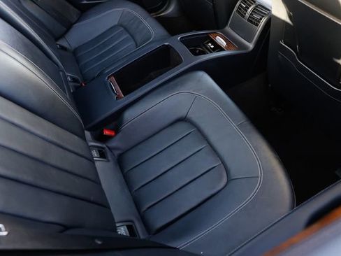 Used 2012 Mercedes-Benz CLS 550 4MATIC w/ Premium I Pkg image 15