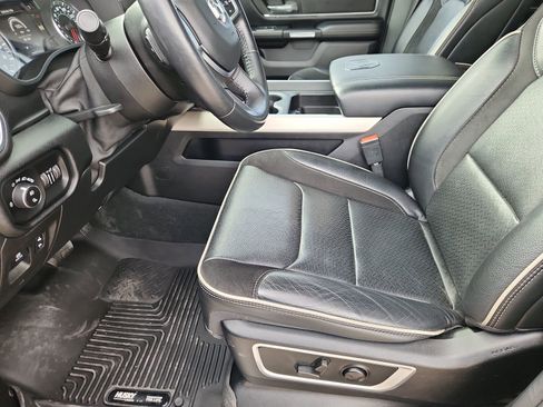 Used 2022 RAM 1500 Laramie image 10