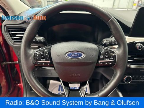 Used 2022 Ford Escape SEL w/ Technology Package image 18