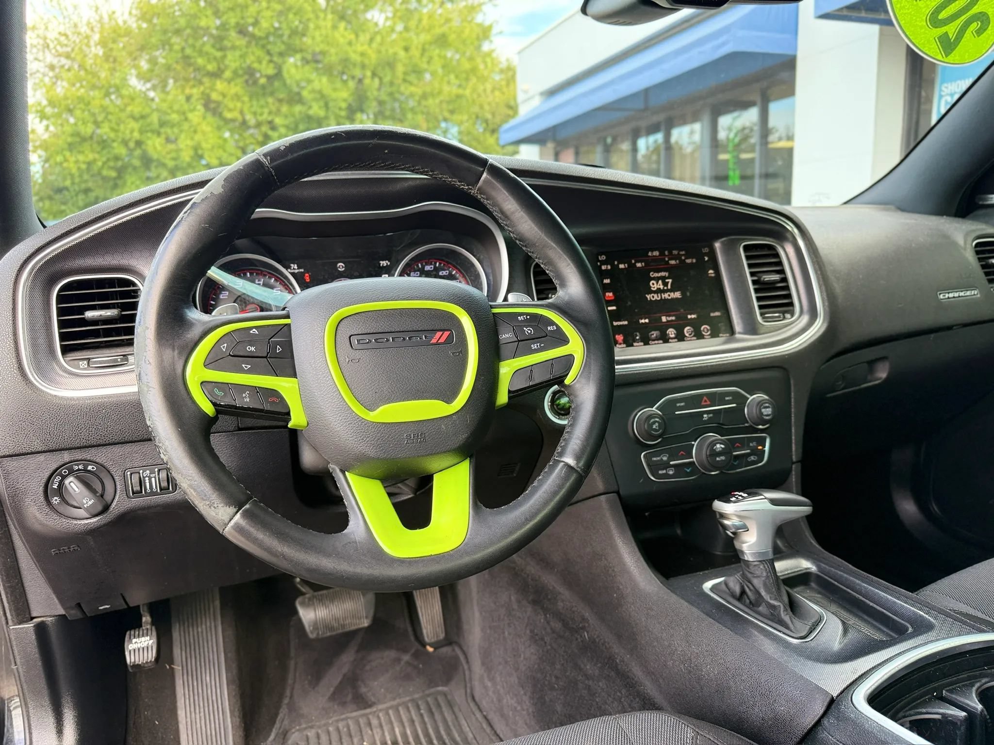 Used 2015 Dodge Charger R/T RWD image 29