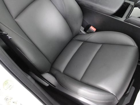 Used 2024 MAZDA MAZDA3 s image 37