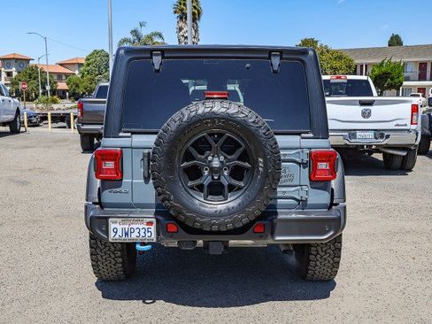 Used 2024 Jeep Wrangler Unlimited AWD/4WD image 5