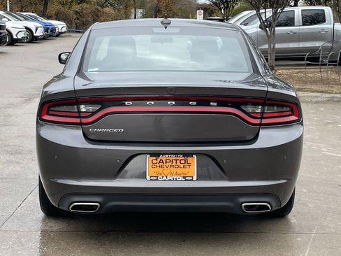 Used 2023 Dodge Charger SXT image 5