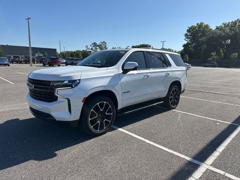 Used 2023 Chevrolet Tahoe RST w/ Luxury Package RWD image 14
