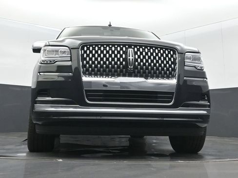 Used 2023 Lincoln Navigator Black Label AWD/4WD image 11