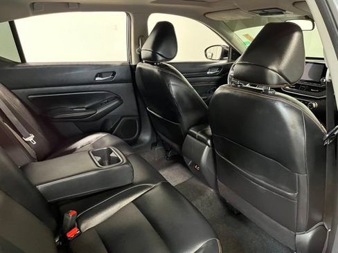 Used 2019 Nissan Altima 2.5 SR w/ SR Premium Package FWD image 14