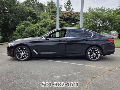 Used 2020 BMW 530e RWD image 2