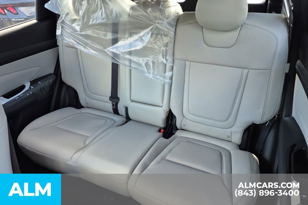 Certified 2026 Hyundai Tucson Limited FWD image 17