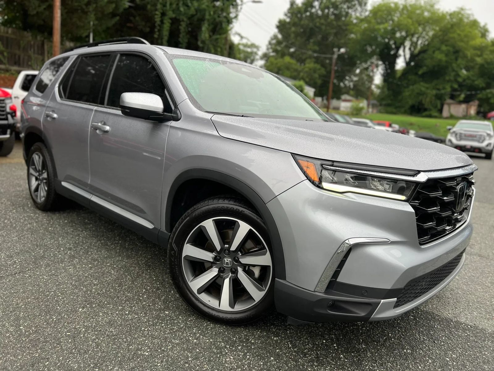 Used 2025 Honda Pilot Touring image 23