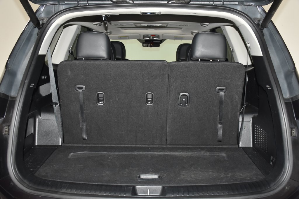 Used 2025 Kia Telluride S FWD image 32