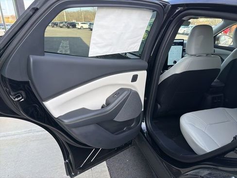 New 2026 Ford Mustang Mach-E Premium w/ Technology Package image 9