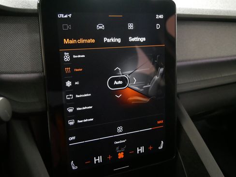 Used 2021 Polestar Polestar 2 w/ Performance Package image 23