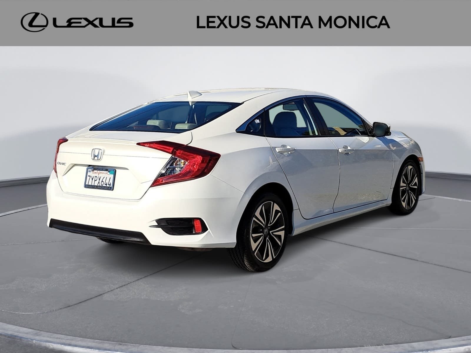 Used 2017 Honda Civic EX-L image 5