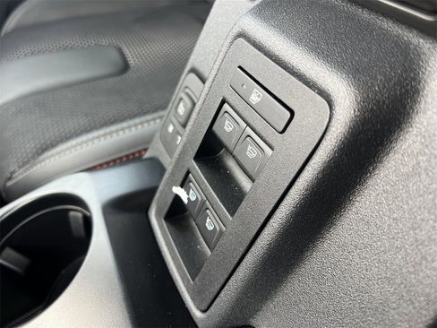 New 2025 Ford Bronco Raptor image 10