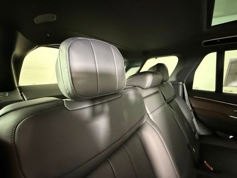New 2026 Land Rover Range Rover SE AWD/4WD image 26