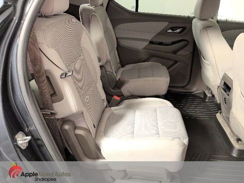 Used 2018 Chevrolet Traverse LT AWD/4WD image 41