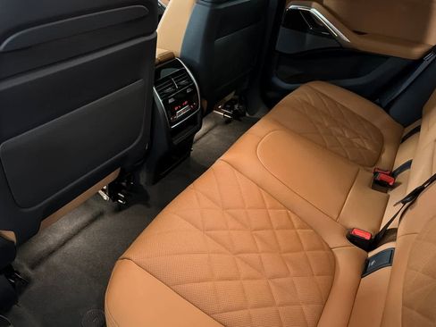 New 2026 BMW X6 xDrive40i w/ Executive Package image 4