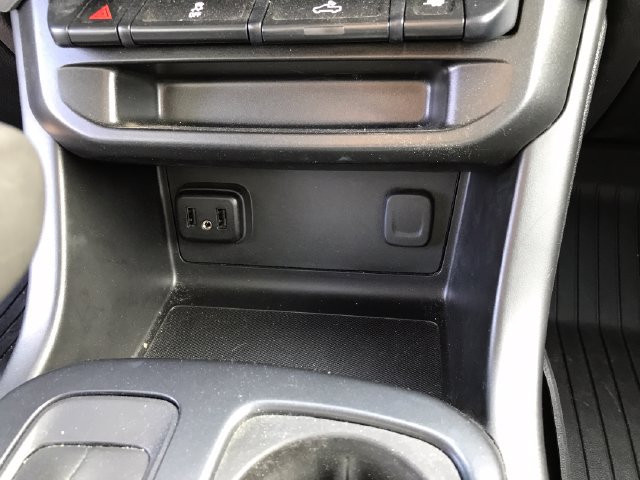 Used 2020 Chevrolet Colorado W/T w/ WT Convenience Package AWD/4WD image 10