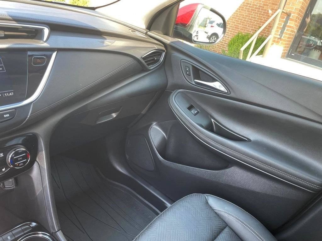 Used 2023 Buick Encore GX Essence w/ Experience Buick Package AWD/4WD image 17