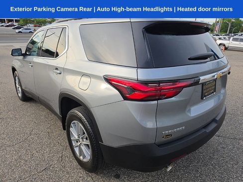 Used 2023 Chevrolet Traverse LT AWD/4WD image 5