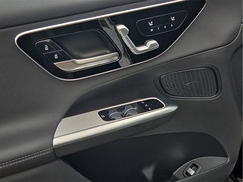 New 2026 Mercedes-Benz GLC 300 image 16