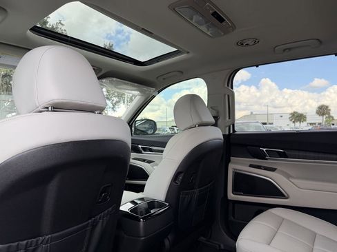 New 2025 Kia Telluride EX image 16