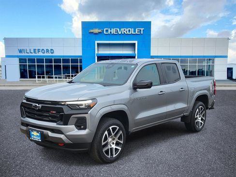 Used 2024 Chevrolet Colorado Z71 w/ Advanced Trailering Package image 1