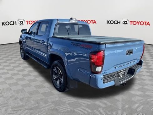 Used 2019 Toyota Tacoma TRD Sport image 40