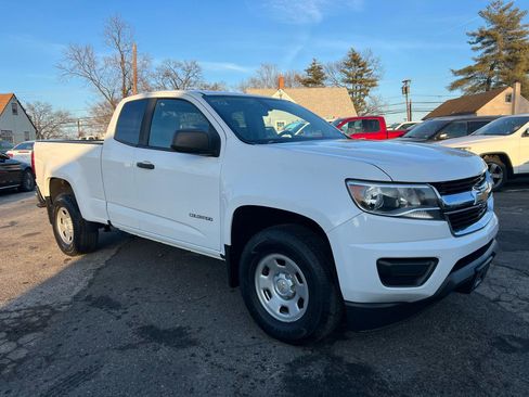 Used 2020 Chevrolet Colorado W/T w/ WT Convenience Package image 4