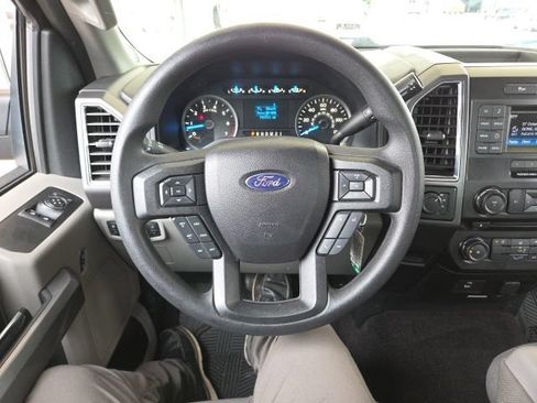 Used 2016 Ford F150 XLT AWD/4WD image 37