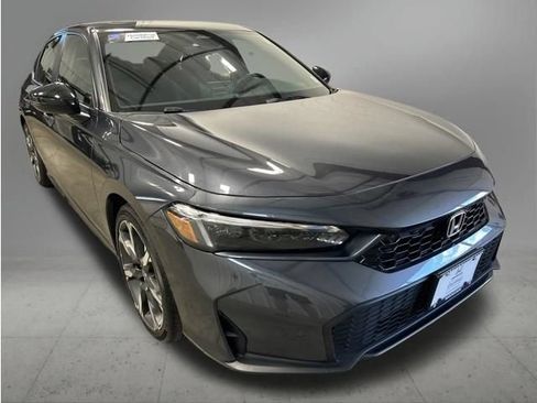 Certified 2025 Honda Civic Sport Touring image 9