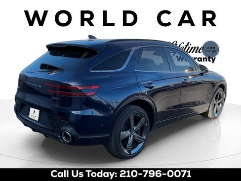 Used 2025 Genesis GV70 3.5T Sport w/ Sport Advanced Package AWD/4WD image 7