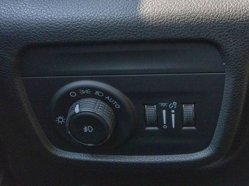 New 2027 Jeep Grand Cherokee Limited AWD/4WD image 31