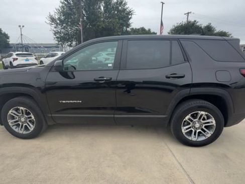 Certified 2026 GMC Terrain Elevation FWD image 5
