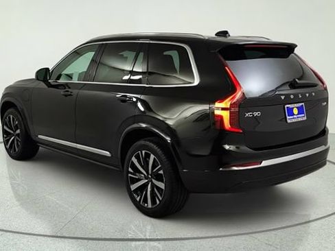 New 2026 Volvo XC90 T8 Core AWD/4WD image 5