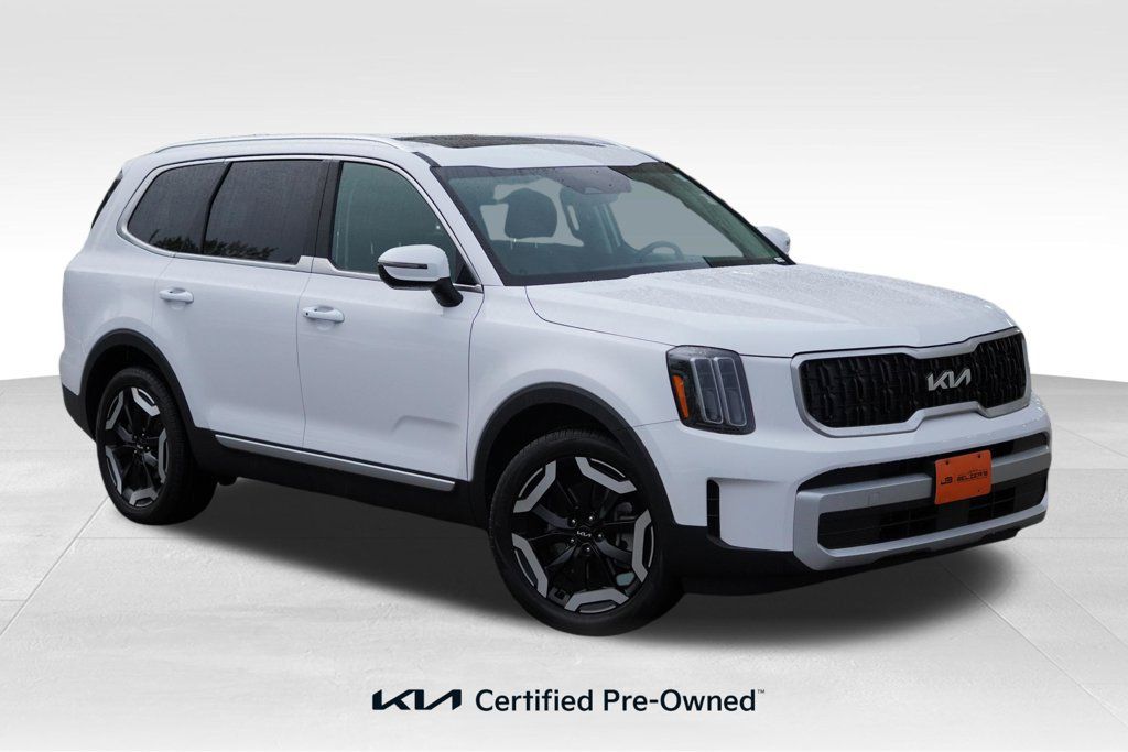 Certified 2025 Kia Telluride EX w/ EX Captain's Chair Package AWD/4WD image 1