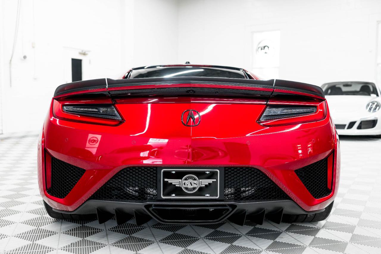 Used 2017 Acura NSX AWD/4WD image 10