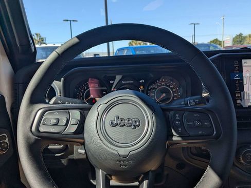 New 2026 Jeep Gladiator Sport AWD/4WD image 22