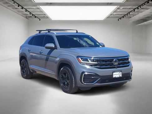 Used 2022 Volkswagen Atlas Cross Sport SEL Premium R-Line AWD/4WD image 8