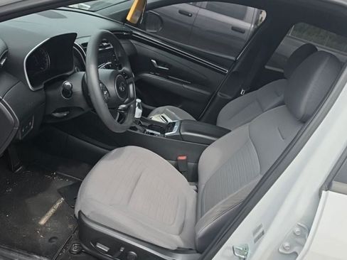 Used 2022 Hyundai Santa Cruz SEL FWD image 3