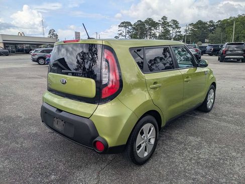 Used 2015 Kia Soul FWD image 5