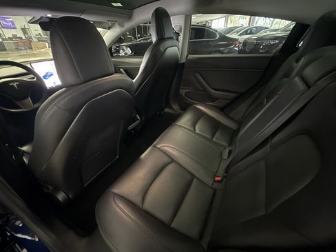 Used 2018 Tesla Model 3 Mid Range RWD image 23