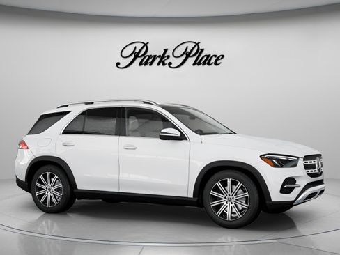 Used 2024 Mercedes-Benz GLE 350 4MATIC image 29