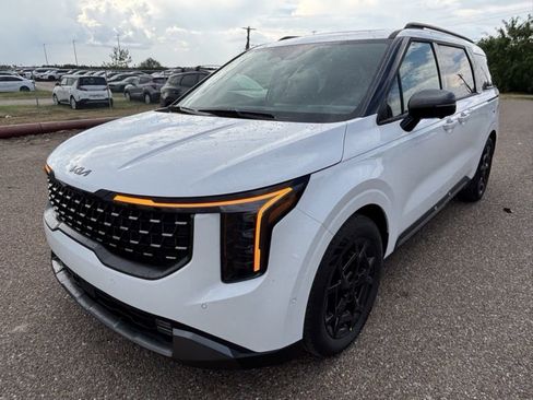 New 2025 Kia Carnival SX Prestige image 3